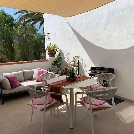 Nyaraló Spacious Terrace - Your Relaxing Oasis In Tenerife